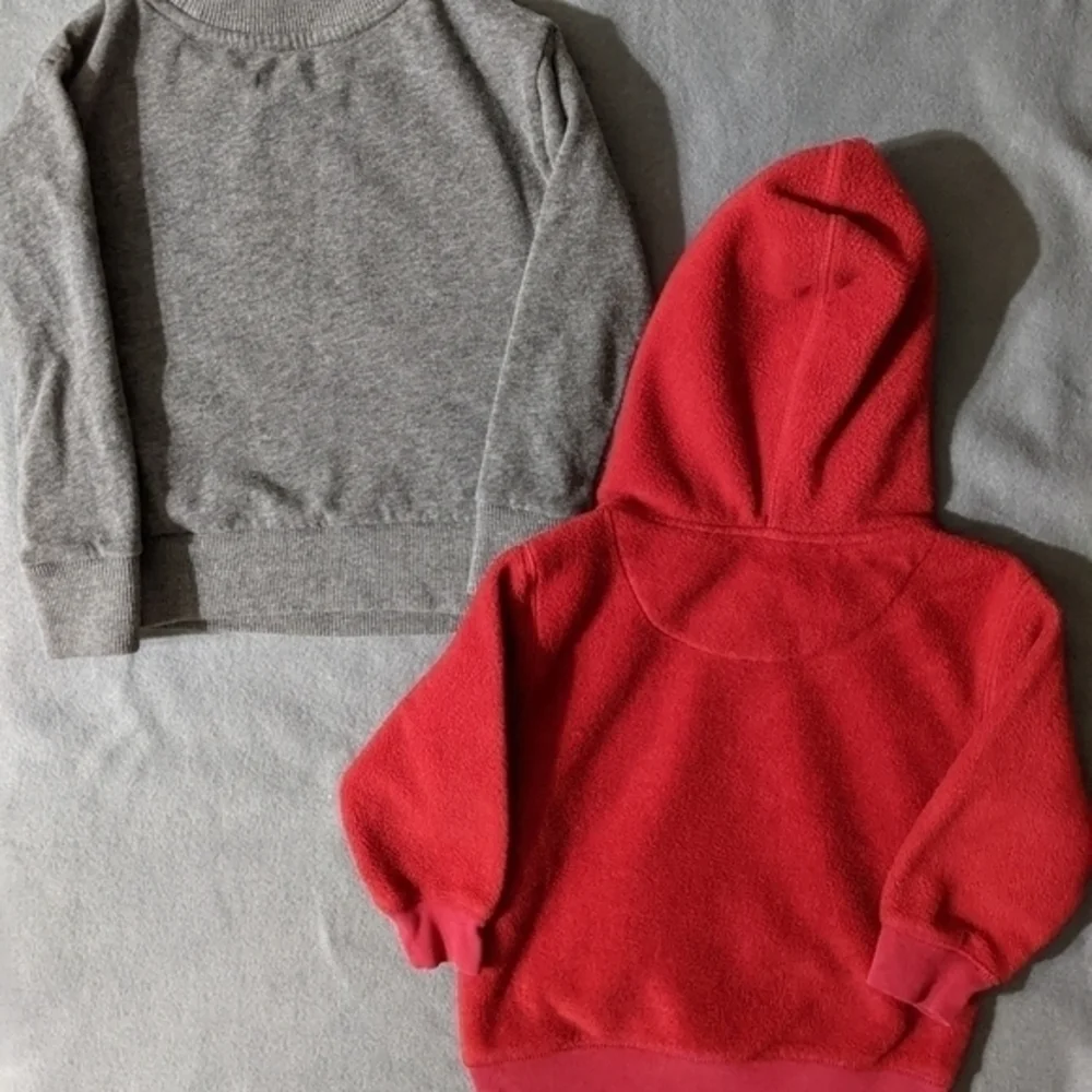 Boys Gap sweater and pullover fleece hoodie‎ size 3t 4-5t